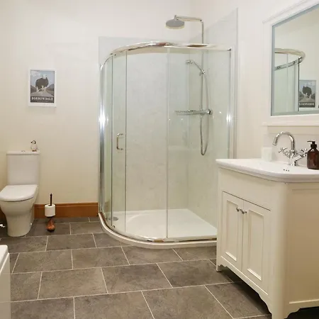Little Crake Howe Holiday home *